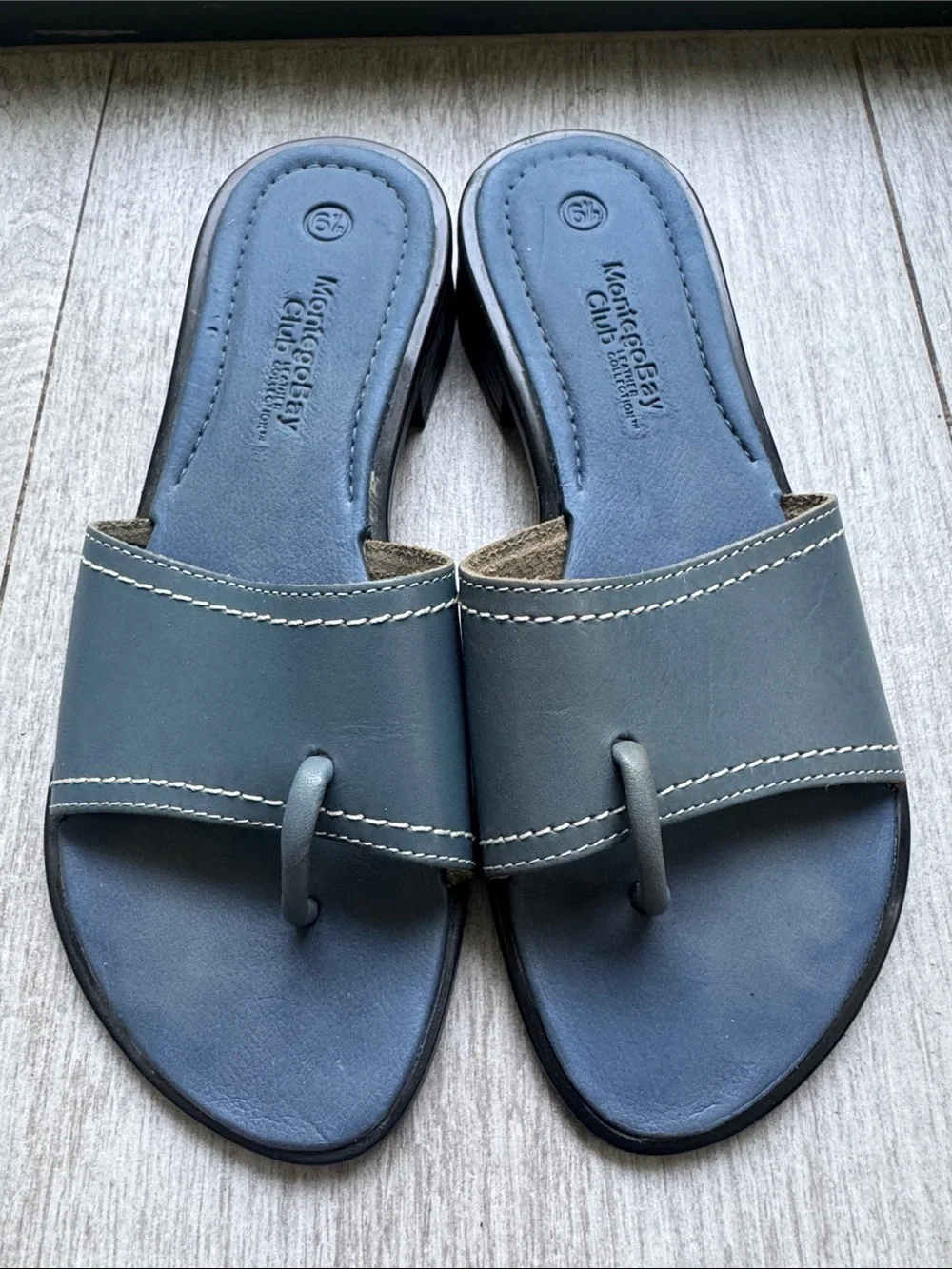 Montego Bay Club Women's Blue Leather Slide Sandals size 6.5